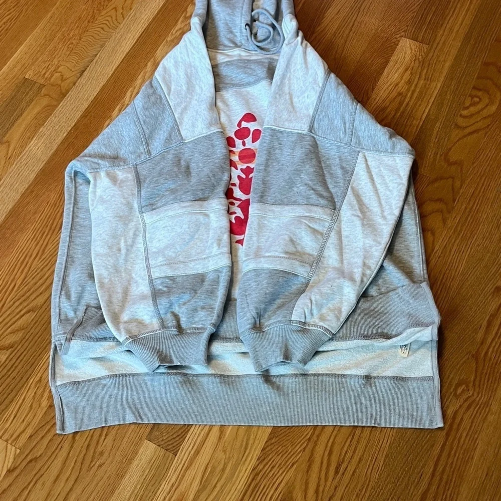 Free People Movement Triple Threat Hoodie Size Large NEW